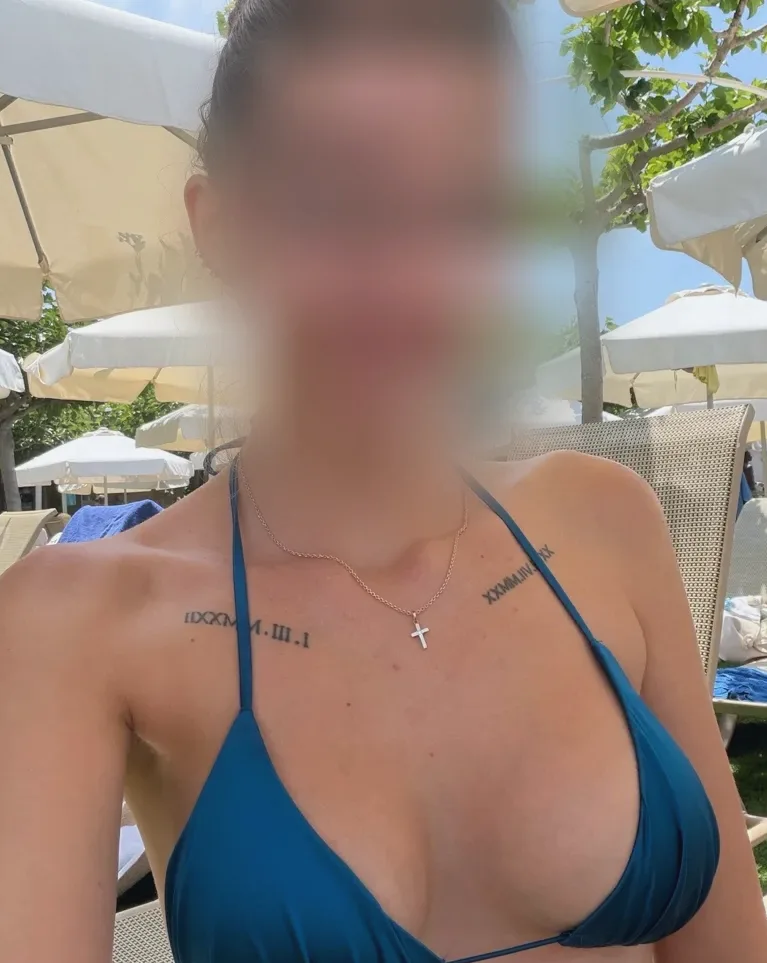 Angharad, 18