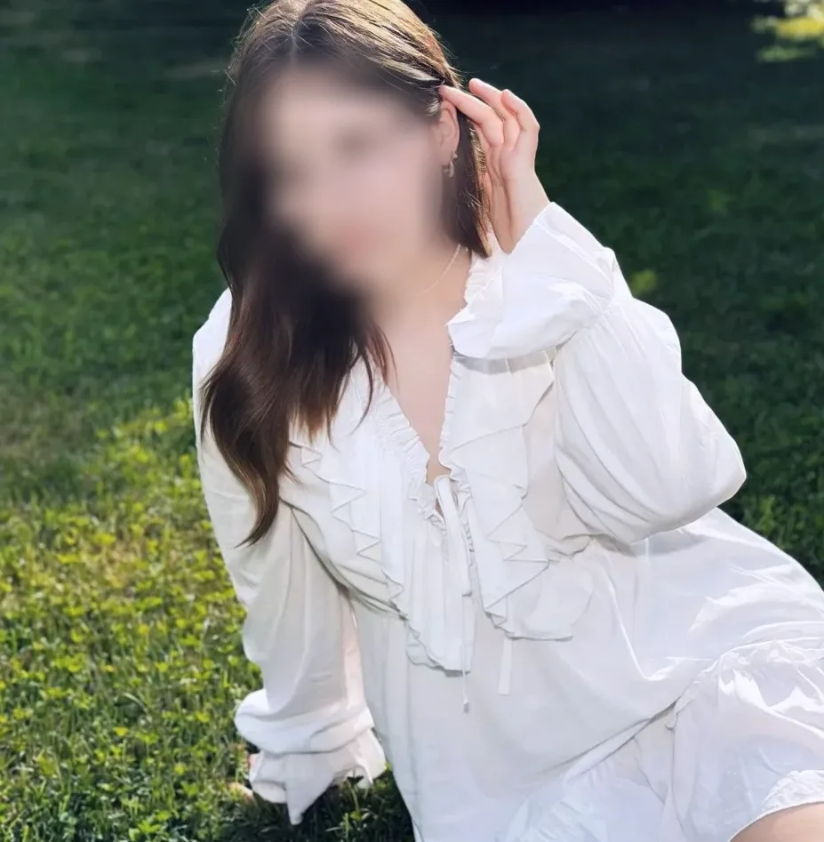 Ewa, 21