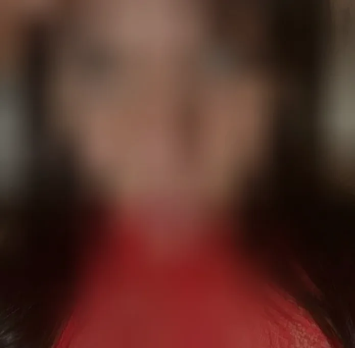 Leyla, 32