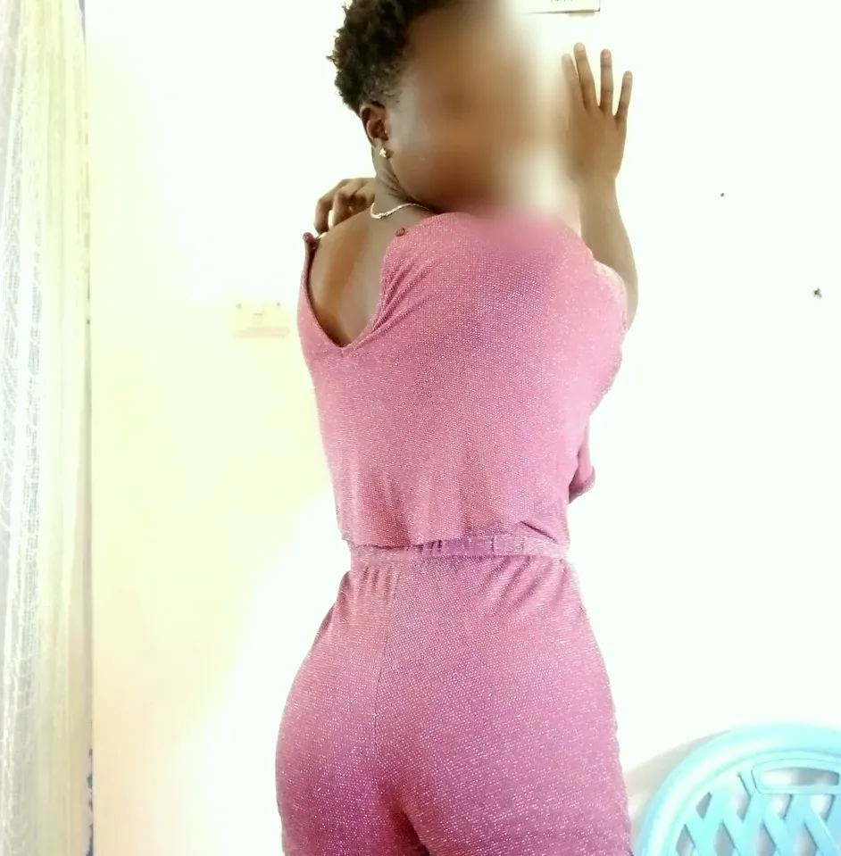 Nadia, 30